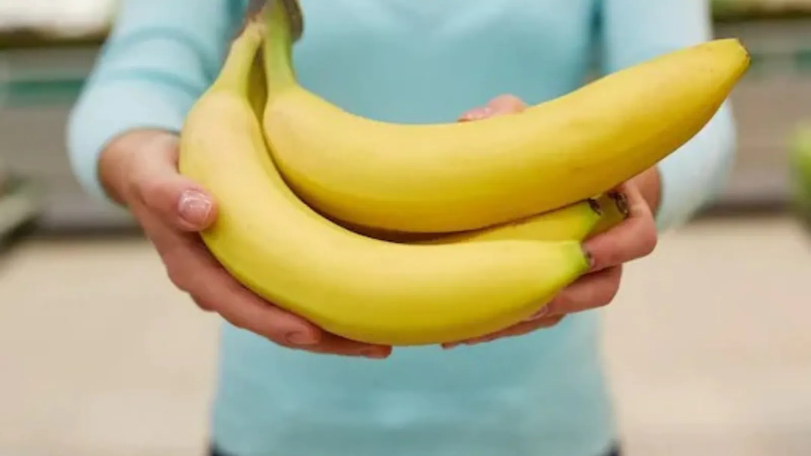 Five Quick, Easy Ways to Store Bananas For A Week Without Spoiling